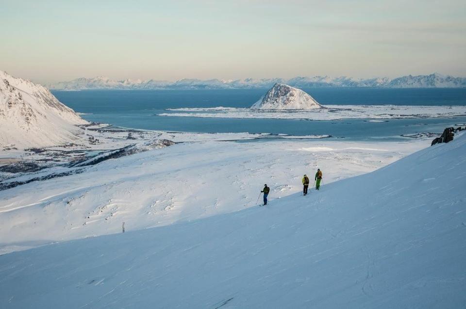 Lofoten Sea Lodge Sennesvik Buitenkant foto